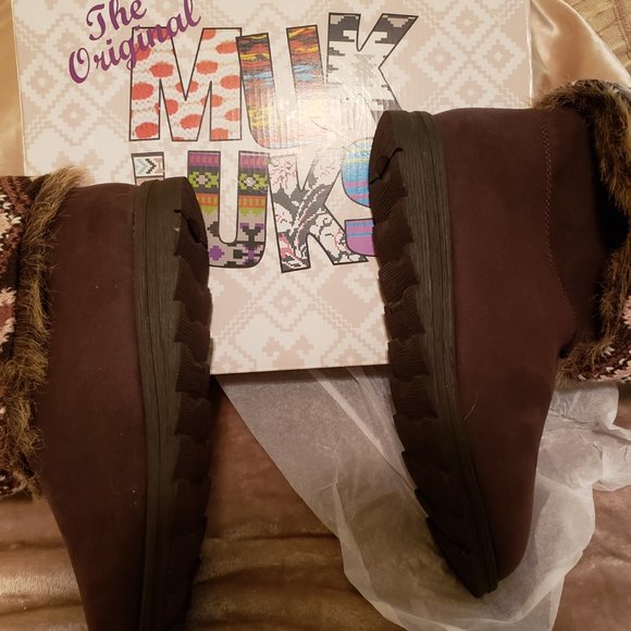 The Orginial Muk Luks Boots - Picture 3 of 5